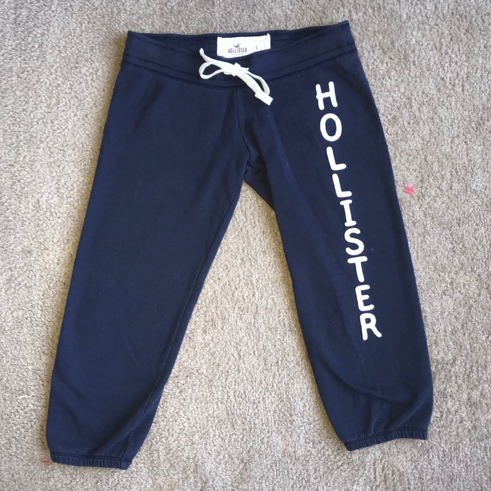 Hollister cropped sweats size small